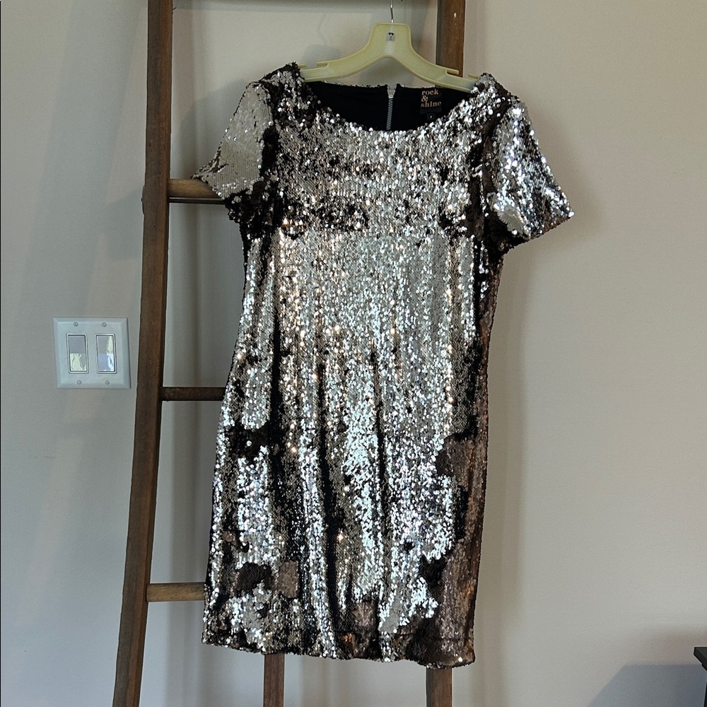 Sequin Short Sleeve Party Dress - Silver